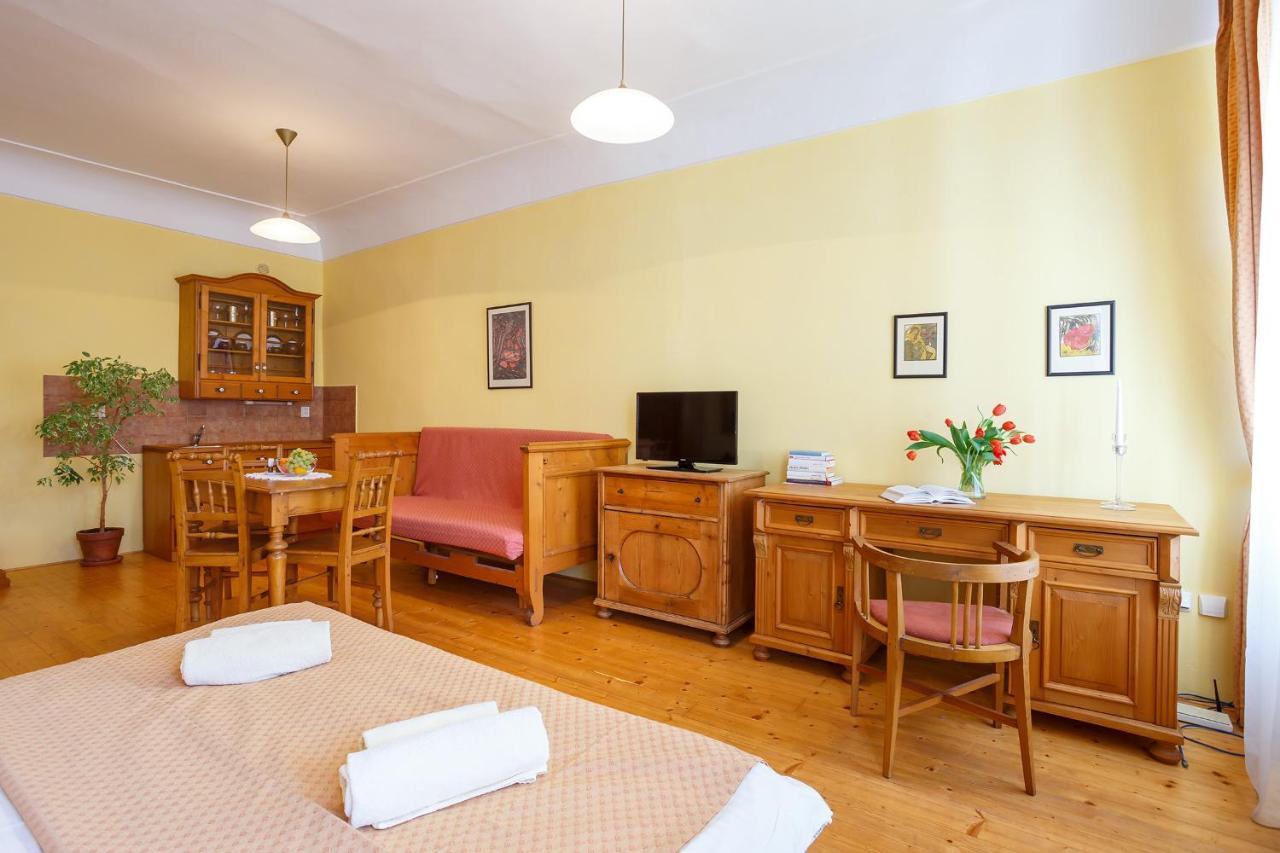 Pension Paseka Litomysl Exterior photo